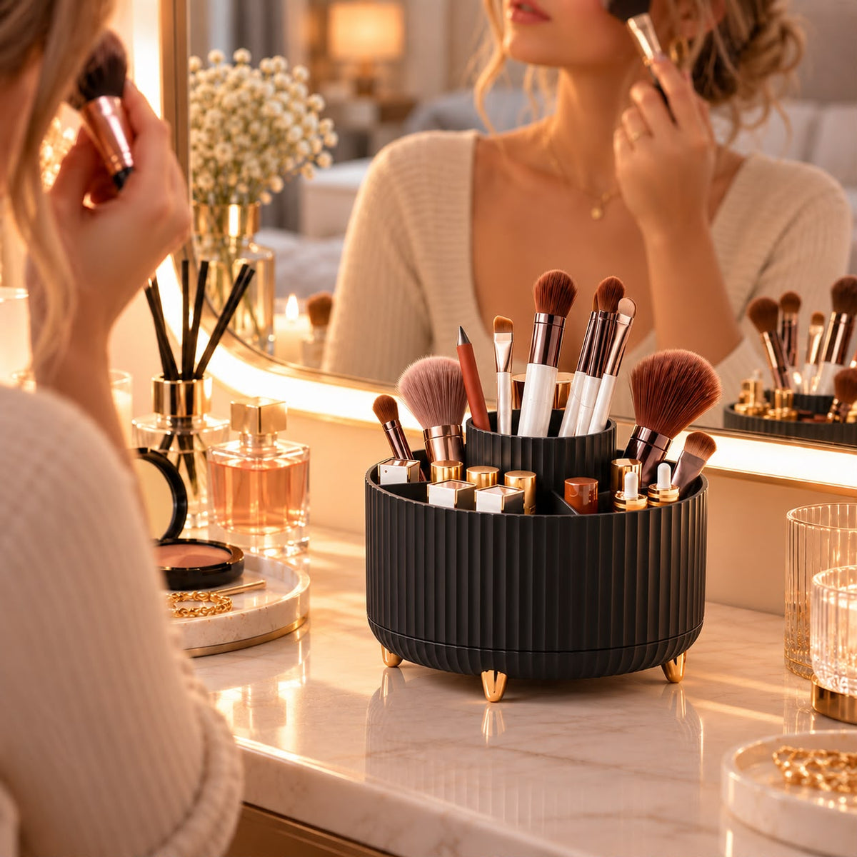 Lunearia Rotating Organizer